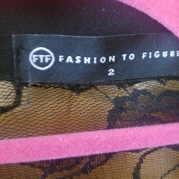 Fashion To Figure Black Lace Back Blazer - Picture 4 of 7
